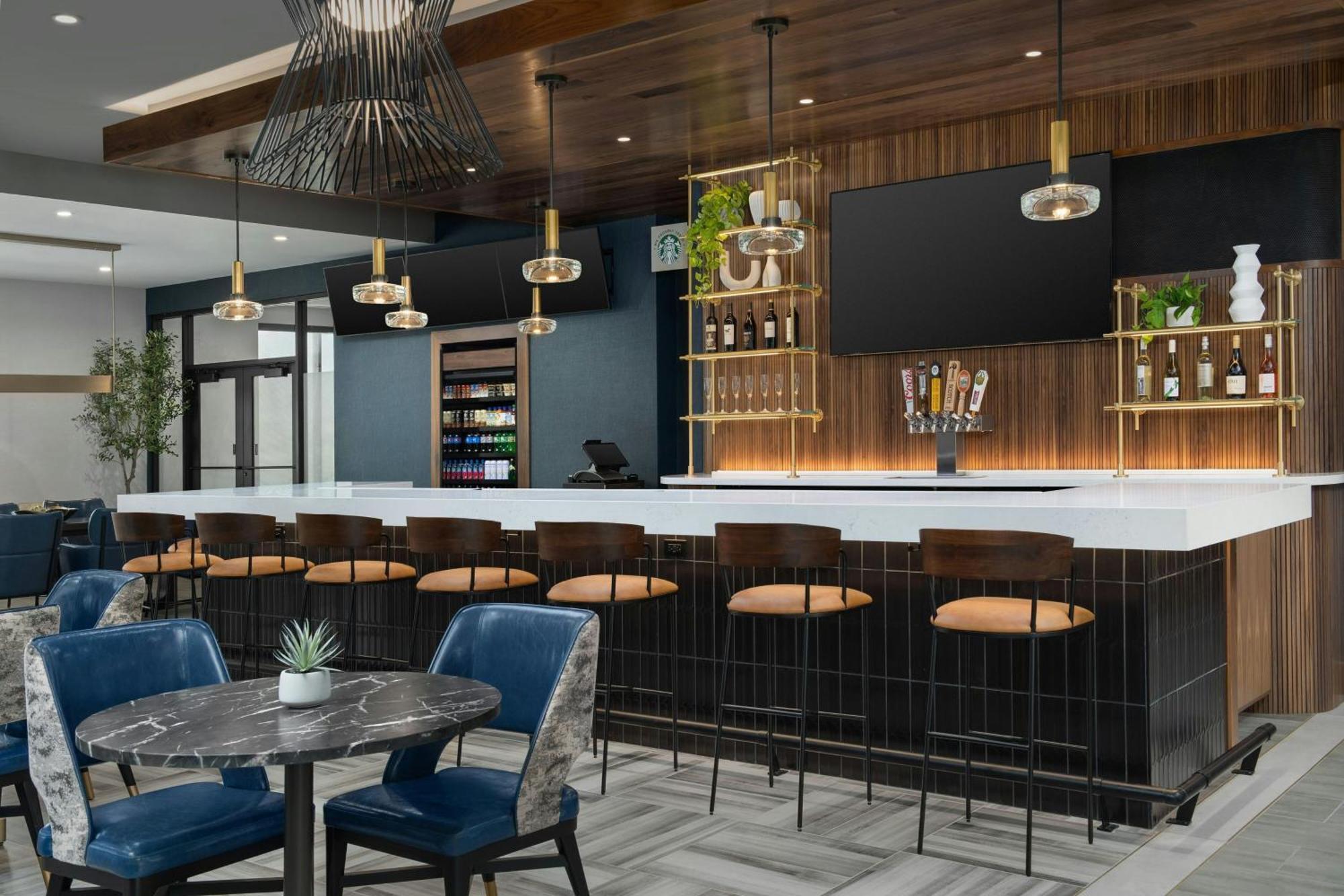 Courtyard By Marriott Bozeman Hotel ภายนอก รูปภาพ